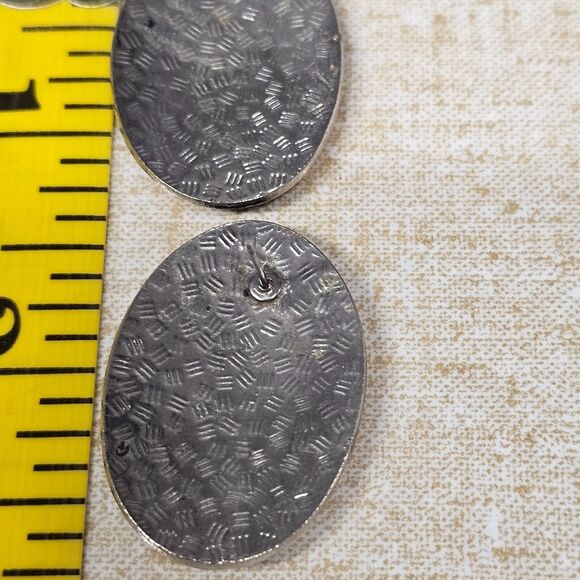 Vintage Cloisonne Hibiscus Women's Blue Floral Embossed Oval Stud Earrings - Picture 5 of 5